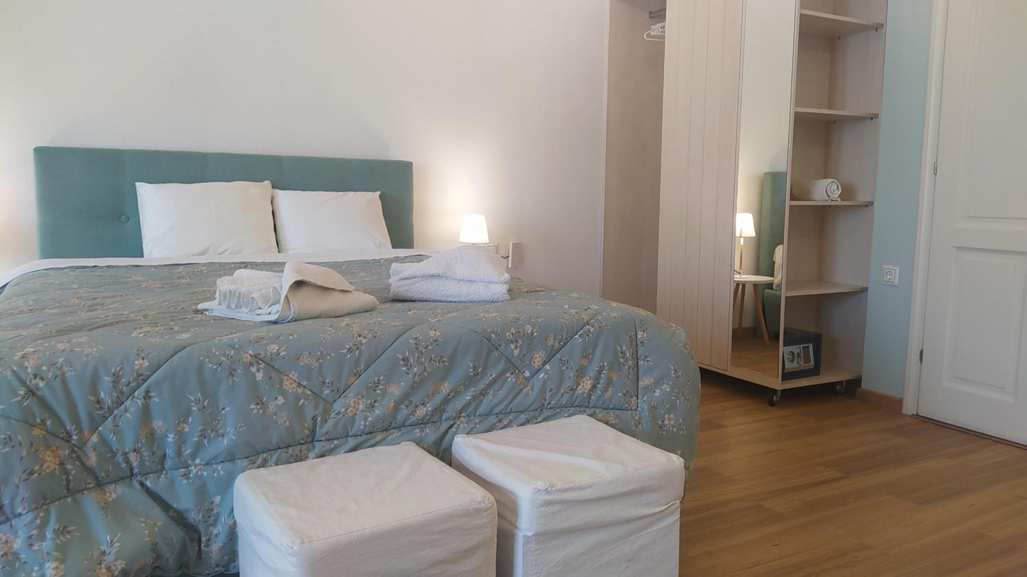 Emerald Blue Skiathos Town Bilik gambar